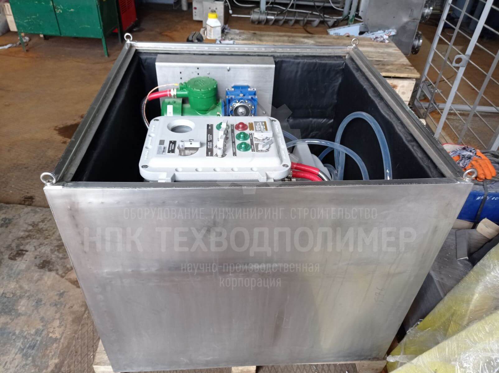 Скиммер нефтесборщик серии IRTIS предназначен для сбора нефтяной пленки с поверхности водоема.