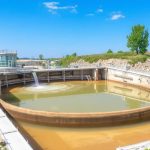 От потока к ресурсу: как работают очистные сооружения и что важно знать об обезвоживании осадка