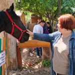 Русская слобода Кормление лощадей